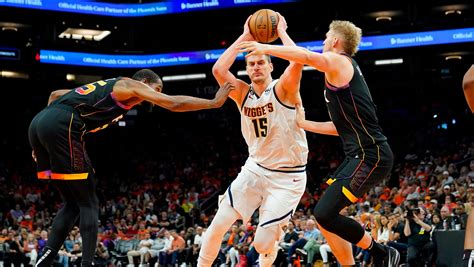 Jokic slow-walks Nuggets into NBA final four with methodical, unselfish approach
